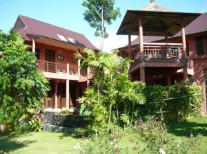 Baan Yen Sabai guest-house and B&B